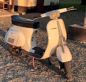Vespa 50 special anno 78 conservata