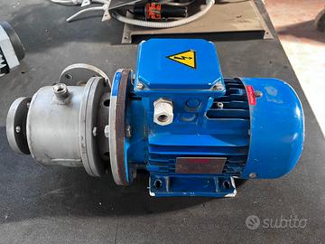 Motore elettrico trifase CEMP 2.2 kW (3 HP) 2800 g