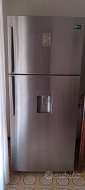 frigo congelatore con distributore acqua