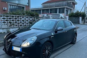 Alfa Romeo Giulietta Quadrifoglio Verde