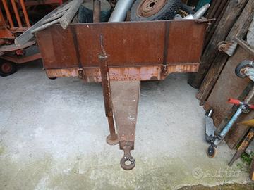 rimorchio non ribaltabile  no documenti 