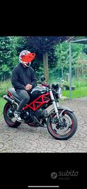 Ducati monester 695