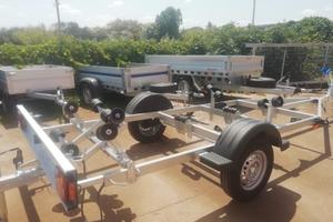 Rimorchi trasporto Barca Sardegna