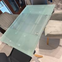 Tavolo in vetro cristallo