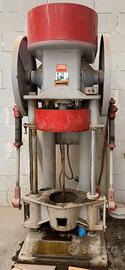 Pressa rotativa per ceramica