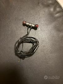 Auricolari con filo