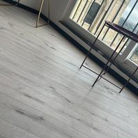 Laminato banco con venatura nera