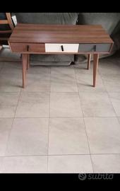 Scrivania stile nordico