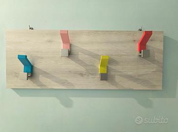 Appendiabiti moderno  e minimalista