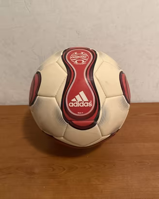 Pallone adidas teamgeist Ac Milan 2006
