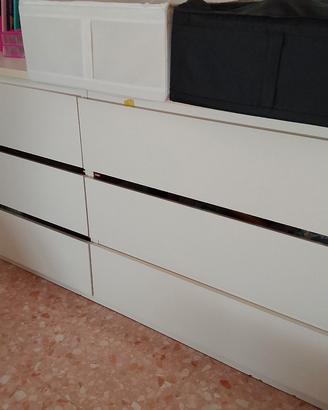 Cassettiera bianca Ikea