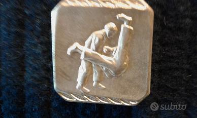 COPPE-TROFEI-TARGHE-ARTICOLI PER PREMIAZIONE