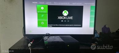 Xbox 360 più Assassin's Creed ed lego lo Hobbit 