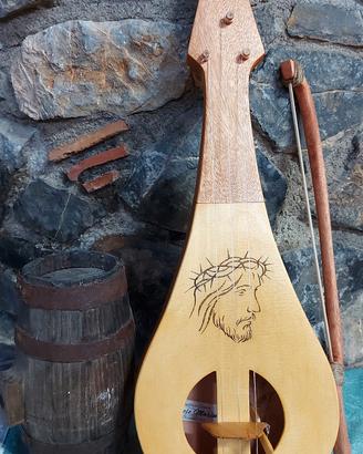 Lira Calabrese modello lusso