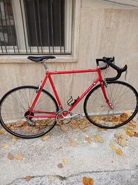 Bici da corsa Pinarello