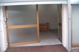 Locale di 90 mq uso ufficio/deposito con custodia