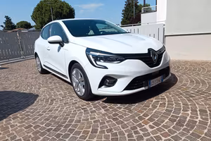 Renault Clio 1.0tce benzina intens 