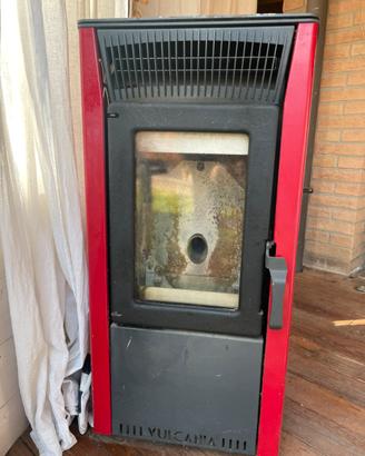 Stufa a pellet Vulcania 9 kW funzionante