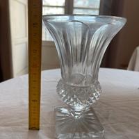 Vaso di fiori in cristallo