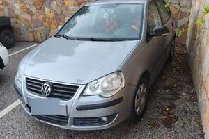 Volkswagen Polo trend line 1200cc.