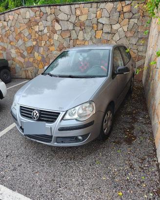 Volkswagen Polo trend line 1200cc.