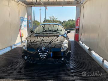 Alfa Romeo Giulietta 1.6 105 cv