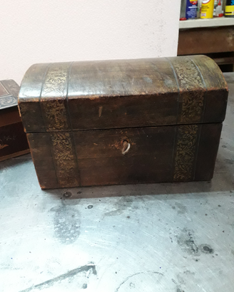 Cofanetto in legno e pelle