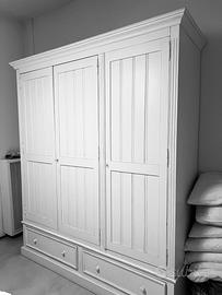 Armadio bianco legno flamant