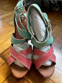 Scarpa alta tacco legno