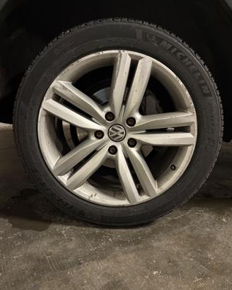 Cerchi con gomme termiche