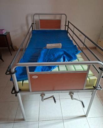 Letto medicale