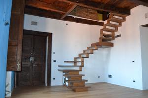 Attico ristrutturato centro storico Rogliano (CS)