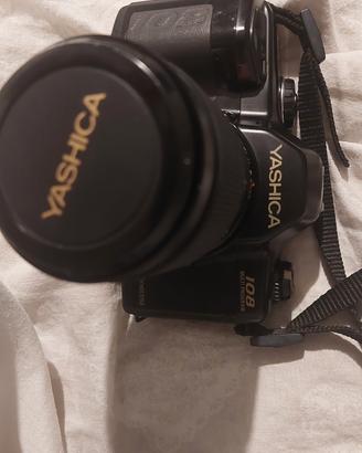 Fotocamera analogica Yashica 108 multi program