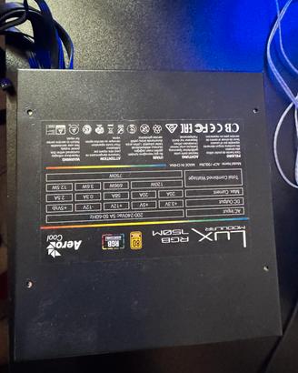 Alimentatore PC AeroCool LUX RGB 750W – Modulare –