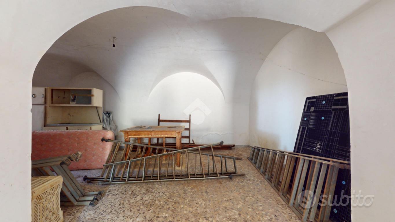 Casa – Locorotondo, Bari - Altro