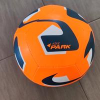 pallone NIKE PARK 