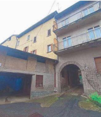 Immobile in asta di 88 m² con 3 locali a Ferrera d