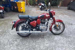 Royal Enfield Classic 350 - 2025