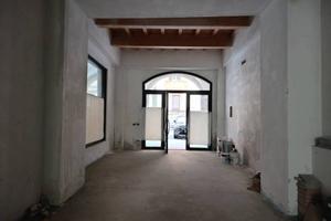 Immobile di 90 m² con 1 locale a Mirandola