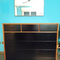 Cassettiera nera + specchio