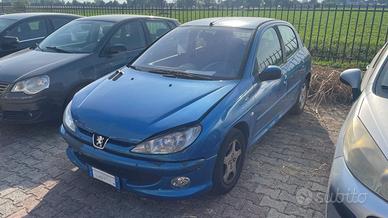 PEUGEOT 206 1.4 16V 5p. Sweet Years