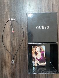 Collana Guess con cordoncino nero