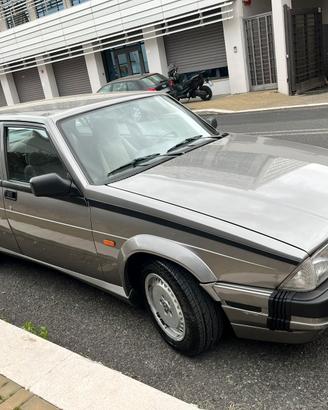 Alfa romeo 75 turbo america