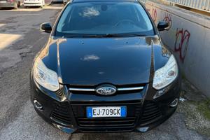 Ford Focus 1600 115cv titanium