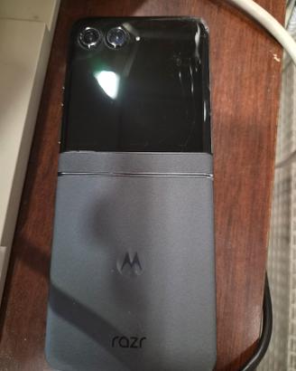 motorola razr 50 256gb pieghevole 