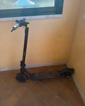 Scooter elettrico