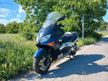 TMAX 500