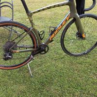 Bici Gravel Kanzo Fast tg M RIVAL ETAP