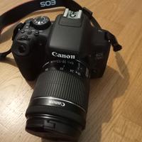 Reflex Canon EOS750D