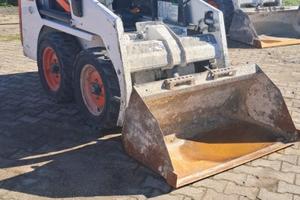 BOBCAT 553 MINIPALA NOLEGGIO E VENDITA